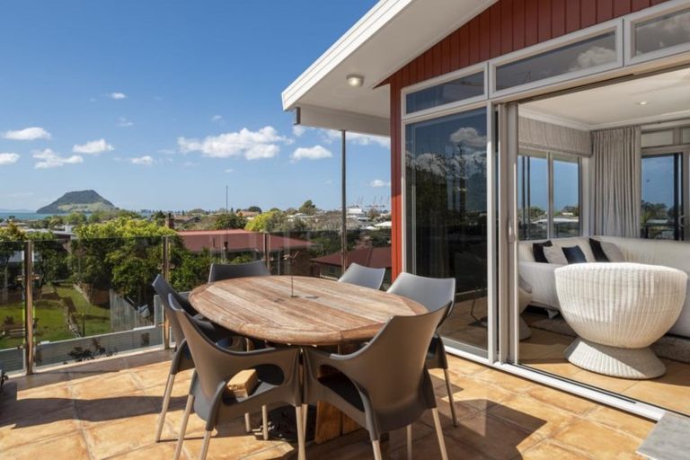 Photo of property in 19 Milton Road, Otumoetai, Tauranga, 3110