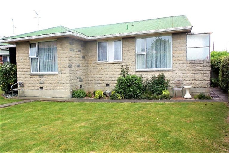 Photo of property in 27 Ormsby Street, Temuka, 7920