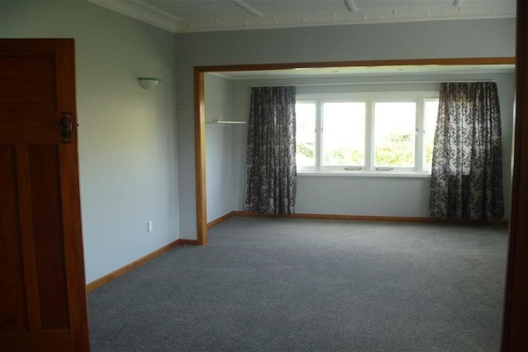 Photo of property in 70 Tukapa Street, Westown, New Plymouth, 4310