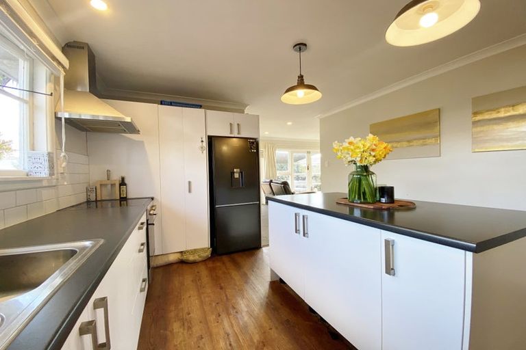 Photo of property in 162 Halswell Road, Hillmorton, Christchurch, 8025