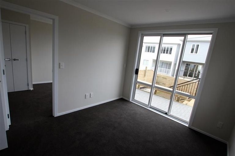 Photo of property in 40 Fernly Rise, Flat Bush, Auckland, 2019