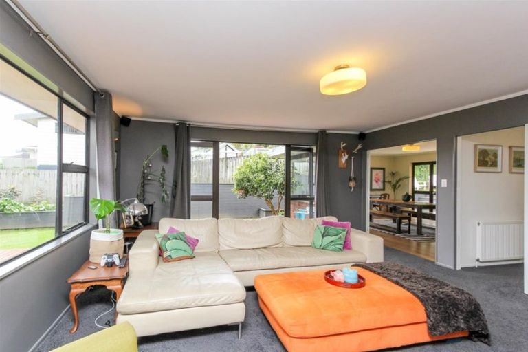 Photo of property in 9 Rossiter Crescent, Lynmouth, New Plymouth, 4310