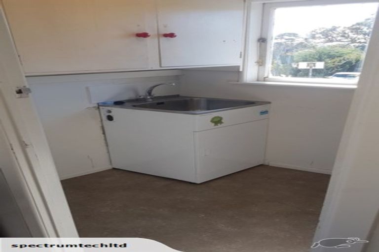 Photo of property in 66 Matija Place, Red Beach, 0932