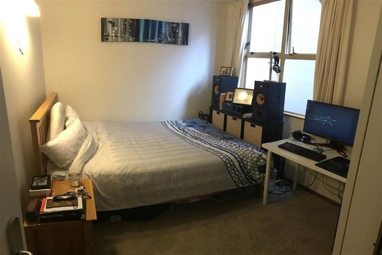 Photo of property in 83b Majoribanks Street, Mount Victoria, Wellington, 6011