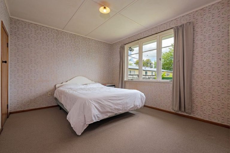 Photo of property in 646 Featherston Street, Roslyn, Palmerston North, 4414
