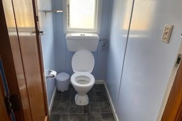 Photo of property in 27 Tokomaru Street, Welbourn, New Plymouth, 4312