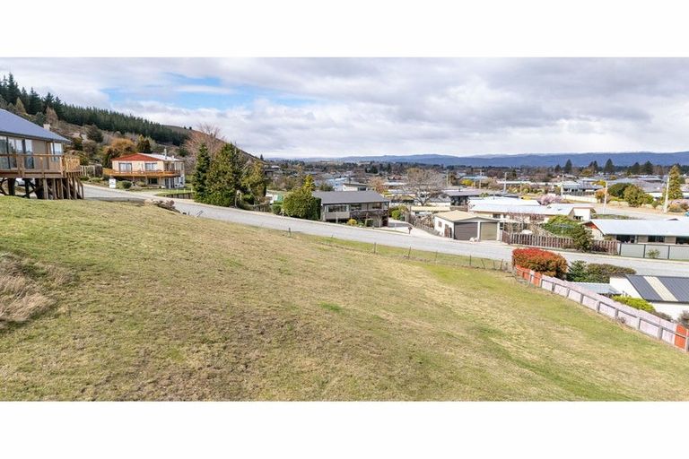 Photo of property in 26 Fraser Street, Clyde, 9330