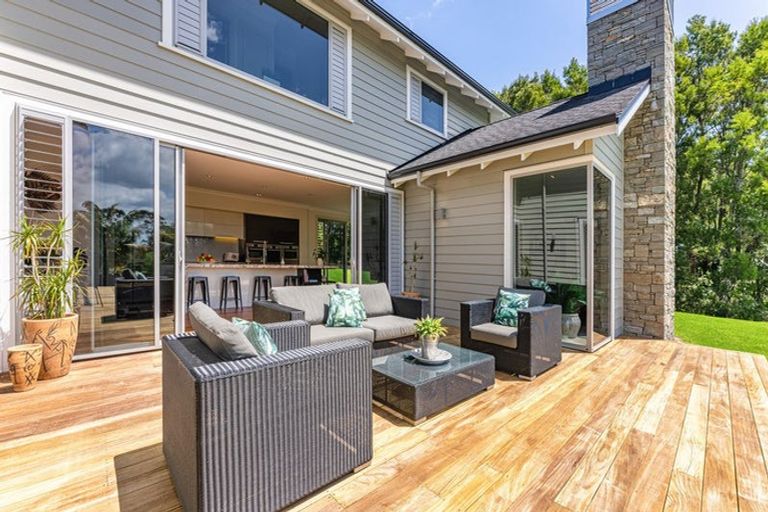 Photo of property in 851 Ridge Road, Riverhead, Albany, 0793