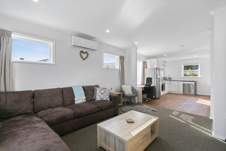 Photo of property in 42 Donnelley Drive, Wainuiomata, Lower Hutt, 5014