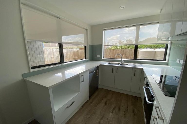 Photo of property in 3/31 Kenderdine Road, Papatoetoe, Auckland, 2025