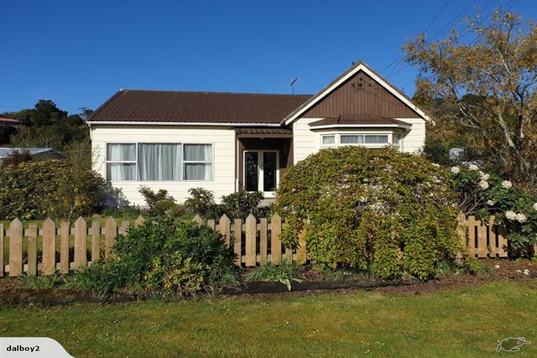 Photo of property in 14 Wratten Road, Owaka, 9585