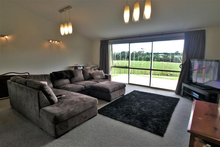 Photo of property in 121d Waimate North Road, Kerikeri, 0293