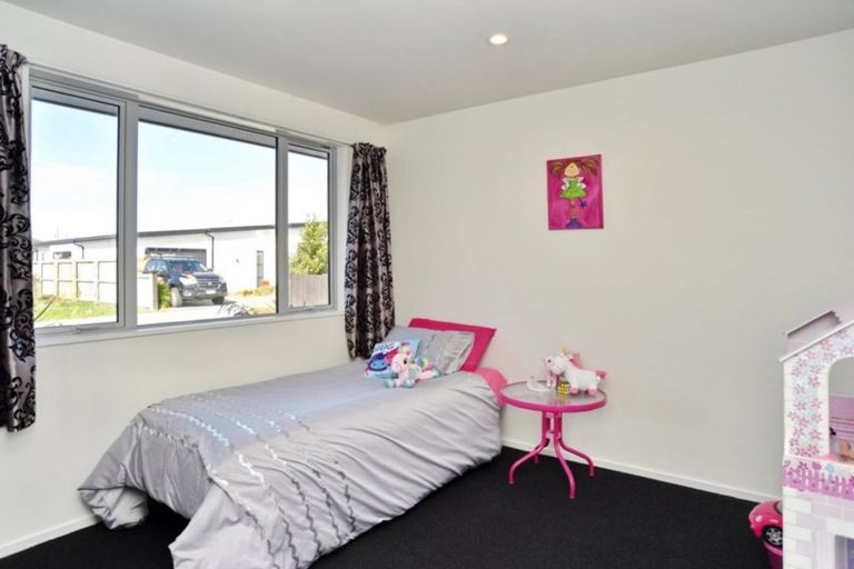 Photo of property in 6 Aroha Street, Pegasus, 7612