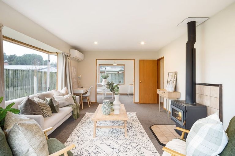 Photo of property in 189a Queenspark Drive, Parklands, Christchurch, 8083