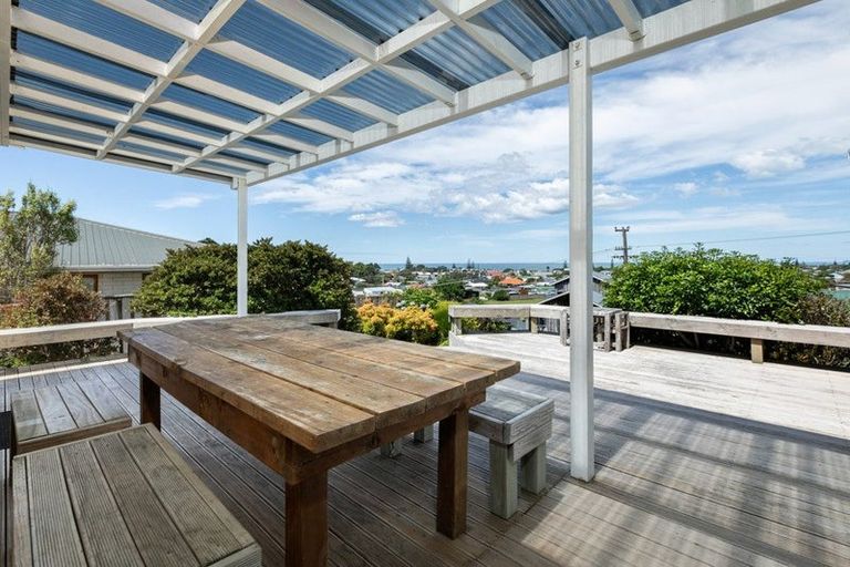 Photo of property in 18 The Crescent, Waihi Beach, 3611