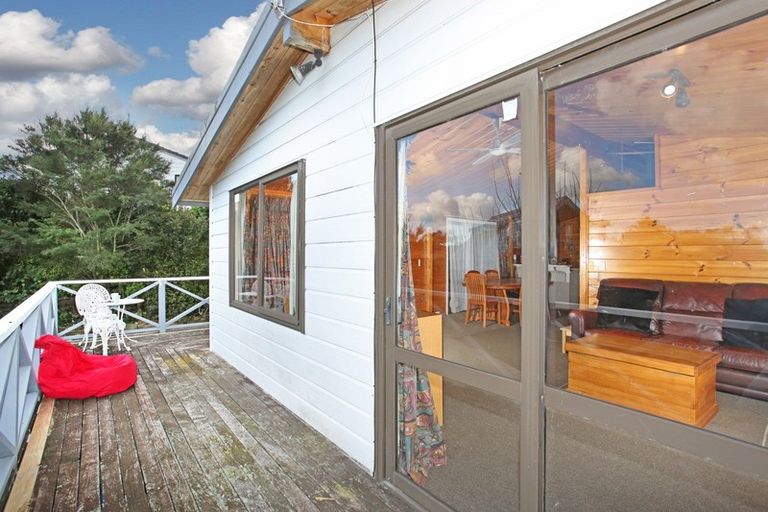 Photo of property in 3 Cantua Close, Totara Heights, Auckland, 2105