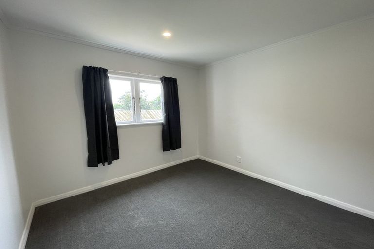 Photo of property in 57 Lynwood Road, New Lynn, Auckland, 0600