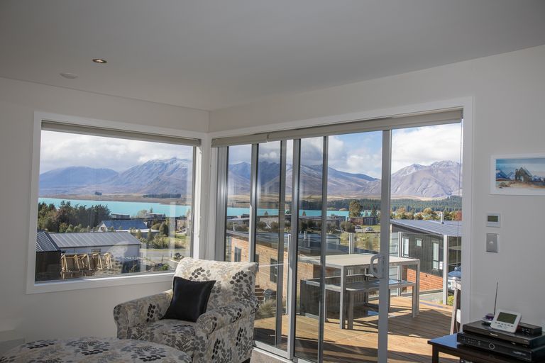 Photo of property in 8 Sibbald Lane, Lake Tekapo, 7999