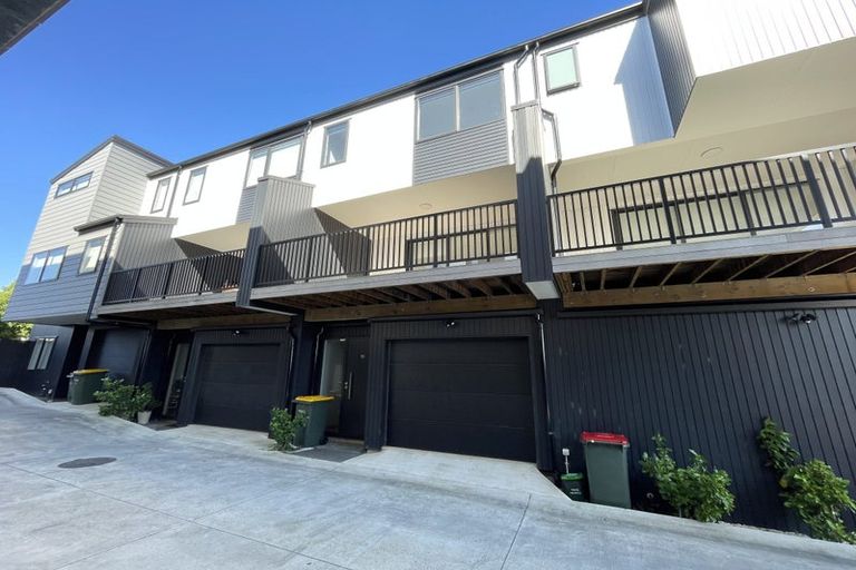 Photo of property in 10/8 Bennett Road, Pakuranga, Auckland, 2010