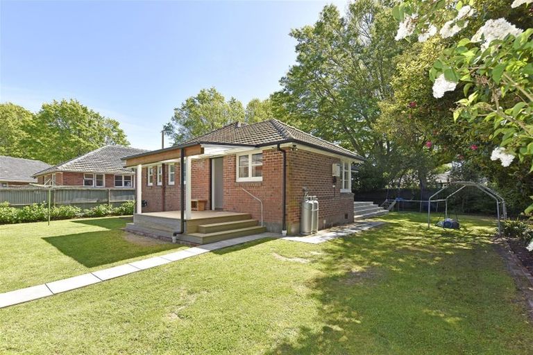 Photo of property in 188 Aorangi Road, Bryndwr, Christchurch, 8053