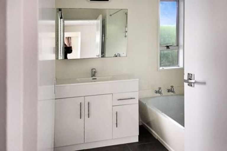 Photo of property in 7a Seafront Road, Castlecliff, Whanganui, 4501