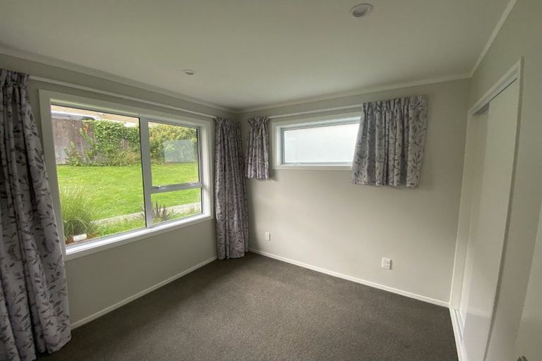 Photo of property in 12 Romesdale Road, Papakowhai, Porirua, 5024