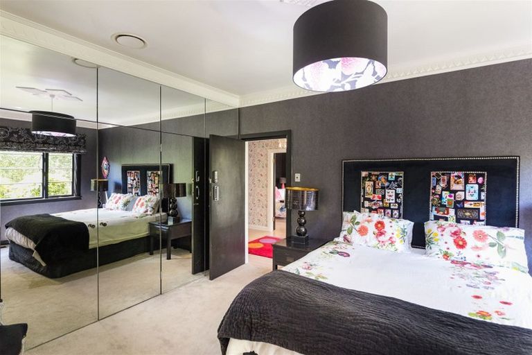 Photo of property in 15 Ake Ake Avenue, Hokowhitu, Palmerston North, 4410