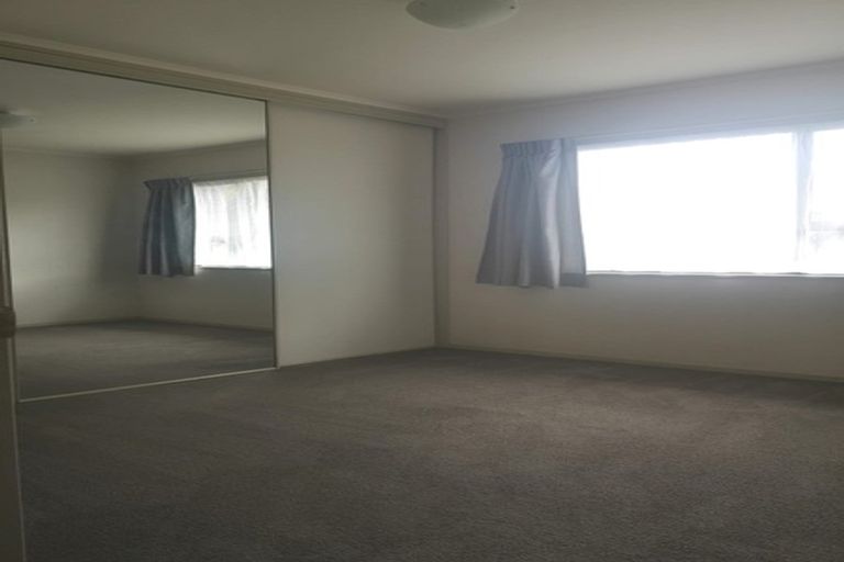 Photo of property in 24 Travers Place, Northpark, Auckland, 2013