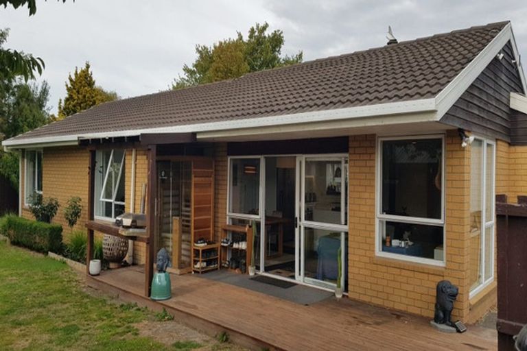 Photo of property in 14b Castile Place, Belfast, Christchurch, 8051