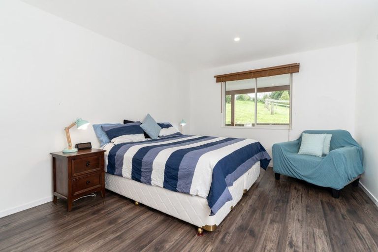 Photo of property in 28 Wrights Road, Raglan, 3295