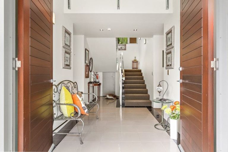 Photo of property in 22a Beach Road, Castor Bay, Auckland, 0620