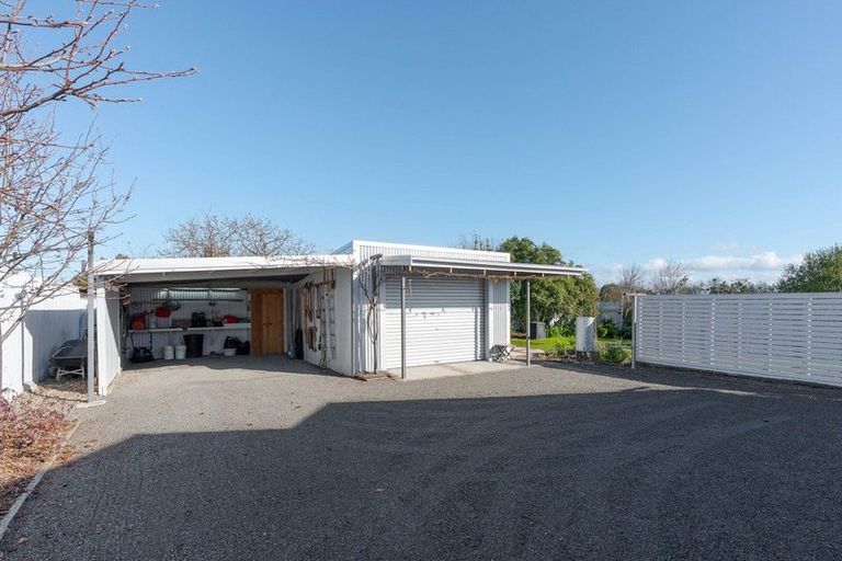 Photo of property in 2 Naples Street, Martinborough, 5711