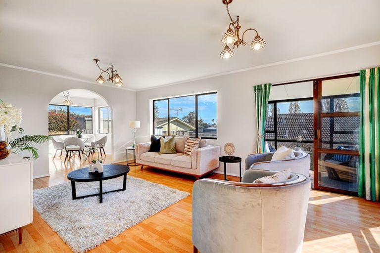 Photo of property in 2/14 Chip Grove, Sunnyhills, Auckland, 2010