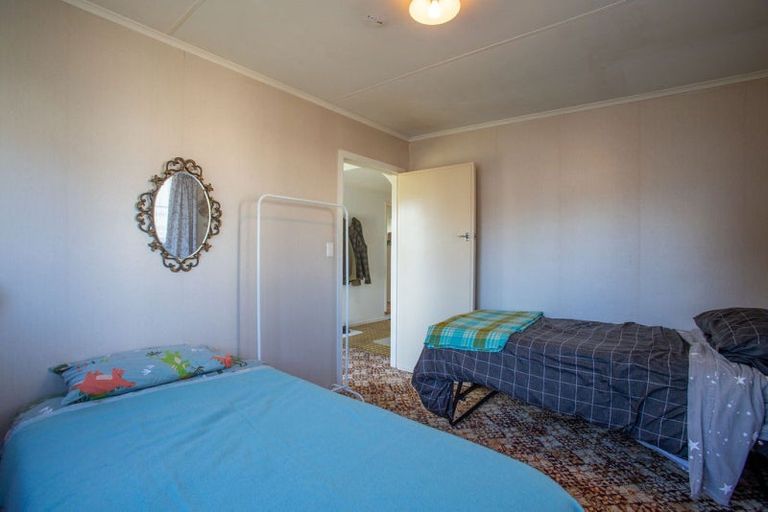 Photo of property in 50 Pitt Street, Raetihi, 4632