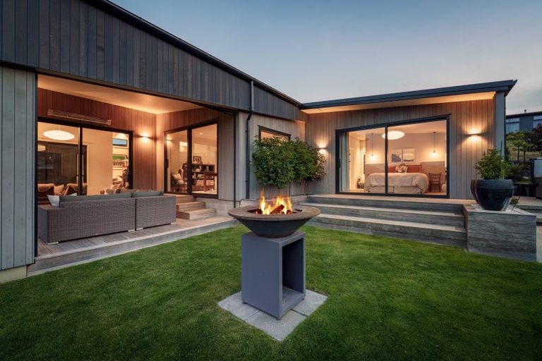 Photo of property in Meadowstone Alpha Series, 12 Jade Drive, Wanaka, 9305