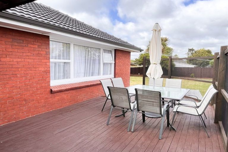Photo of property in 37 Warren Crescent, Hillmorton, Christchurch, 8025