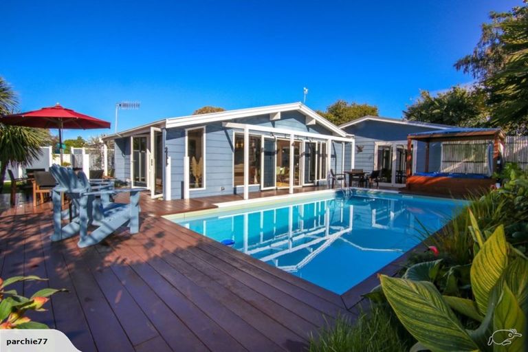 Photo of property in 37 Iwa Street, Mapua, 7005