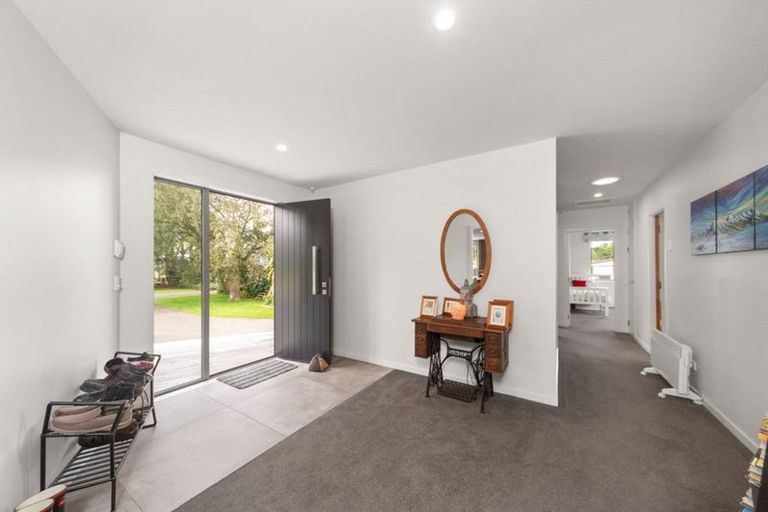 Photo of property in 1564 Cheltenham Hunterville Road, Waituna West, Rewa, 4780