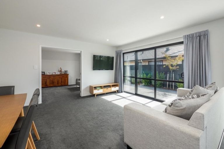 Photo of property in 8 Merino Street, Marshland, Christchurch, 8083