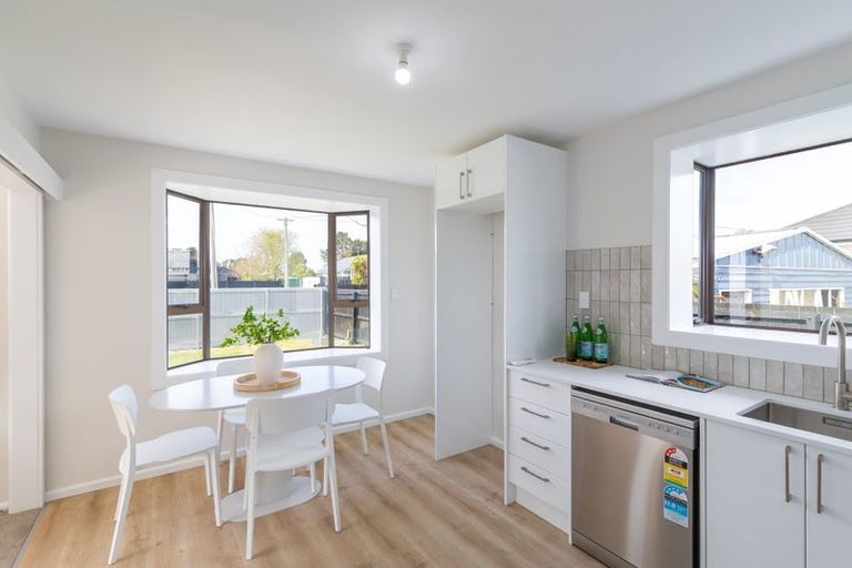 Photo of property in 330 Keyes Road, New Brighton, Christchurch, 8083