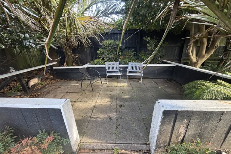 Photo of property in 44 Kings Crescent, Hutt Central, Lower Hutt, 5010