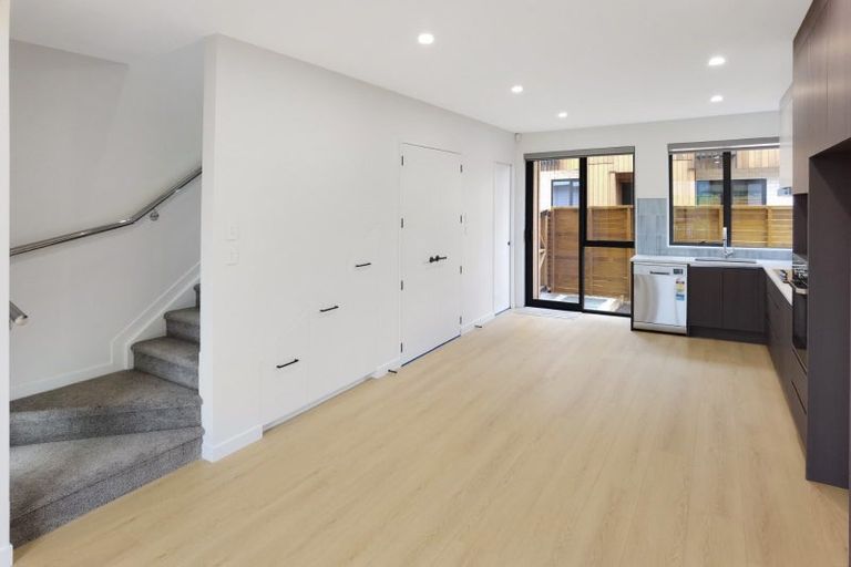 Photo of property in 41 Davington Way, Burswood, Auckland, 2013