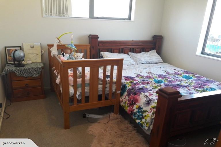 Photo of property in 2 Totara Meadows Court, Wiri, Auckland, 2104