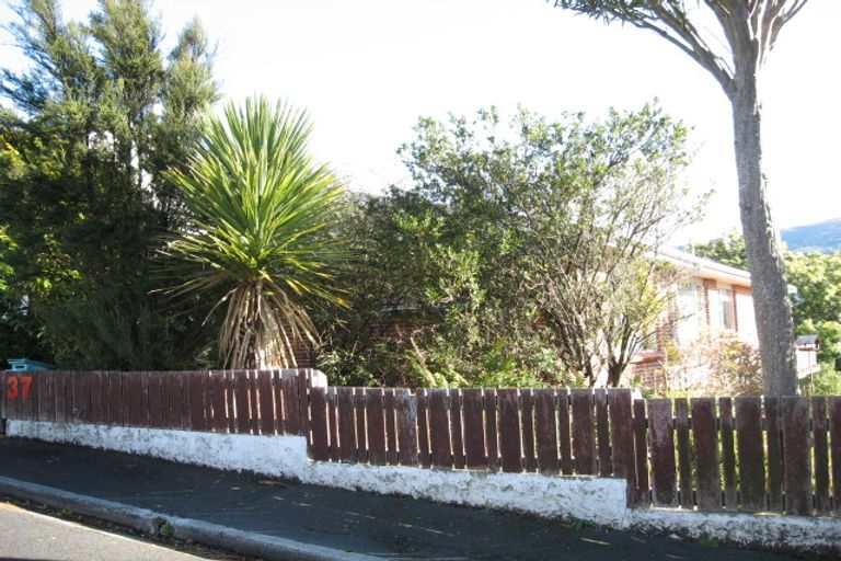 Photo of property in 37 Brownville Crescent, Maori Hill, Dunedin, 9010