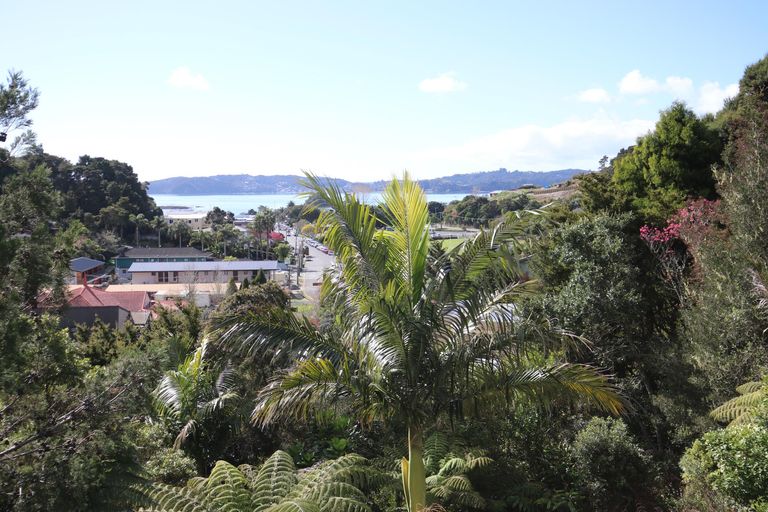 Photo of property in 32 Joyces Road, Paihia, 0200