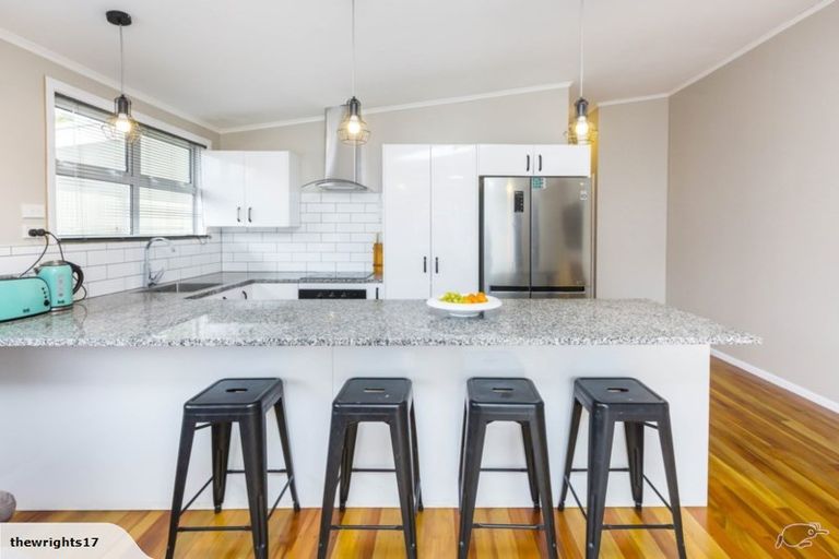 Photo of property in 1/71 Hikurangi Street, Trentham, Upper Hutt, 5018