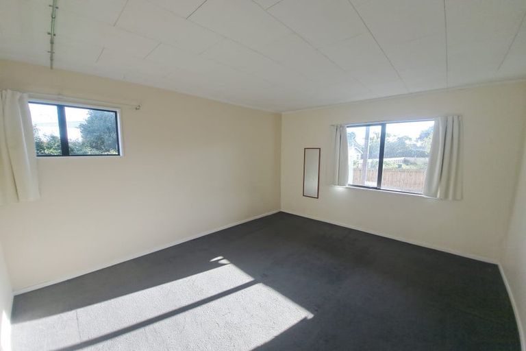 Photo of property in 8a Parry Road, Mount Wellington, Auckland, 1062