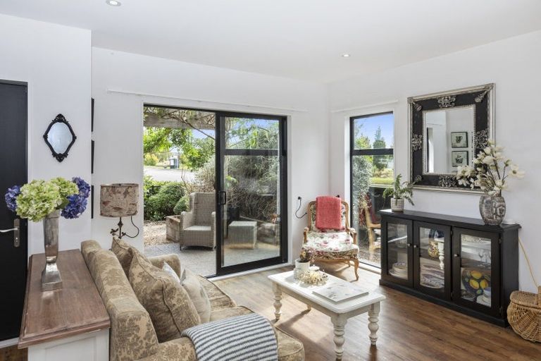 Photo of property in 67 Caulfield Avenue, Halswell, Christchurch, 8025