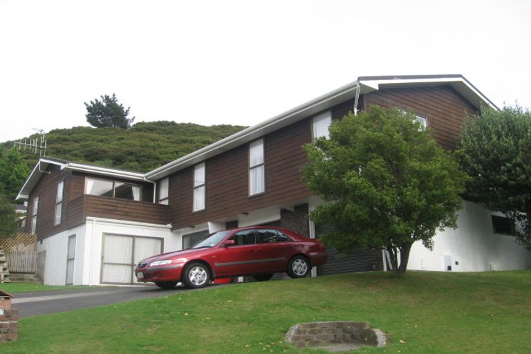 Photo of property in 1 The Mainsail, Whitby, Porirua, 5024