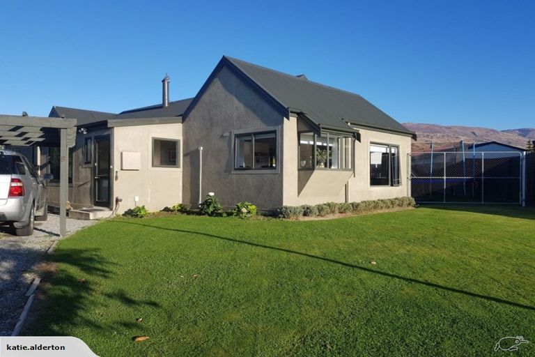 Photo of property in 8 Pyke Court, Cromwell, 9310